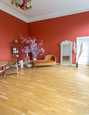 Professional-flooring-services-Dubai
