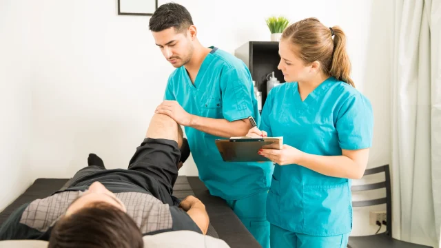 The-Best-Physiotherapist-In-Dubai-Helping-You-Heal-And-Feel-Your-Best-shifa-home-health-care-uae
