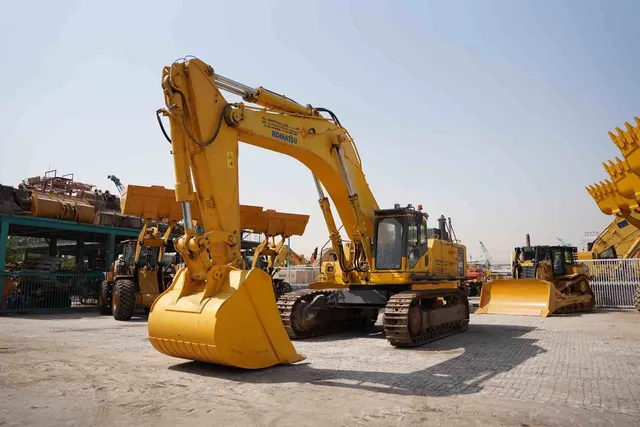 2009-komatsu-pc800se-7-track-excavator-front-left-view-ex-0291