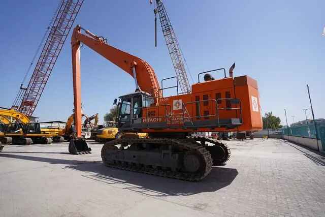2010_hitachi_zx870h-3f_long_boom_excavator_rear_left_view-2