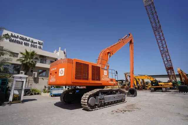 2010_hitachi_zx870h-3f_long_boom_excavator_rear_right_view-1