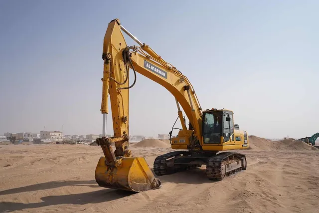 2019-komatsu-pc300-8m0-track-excavator-front-left-view-ex-0419
