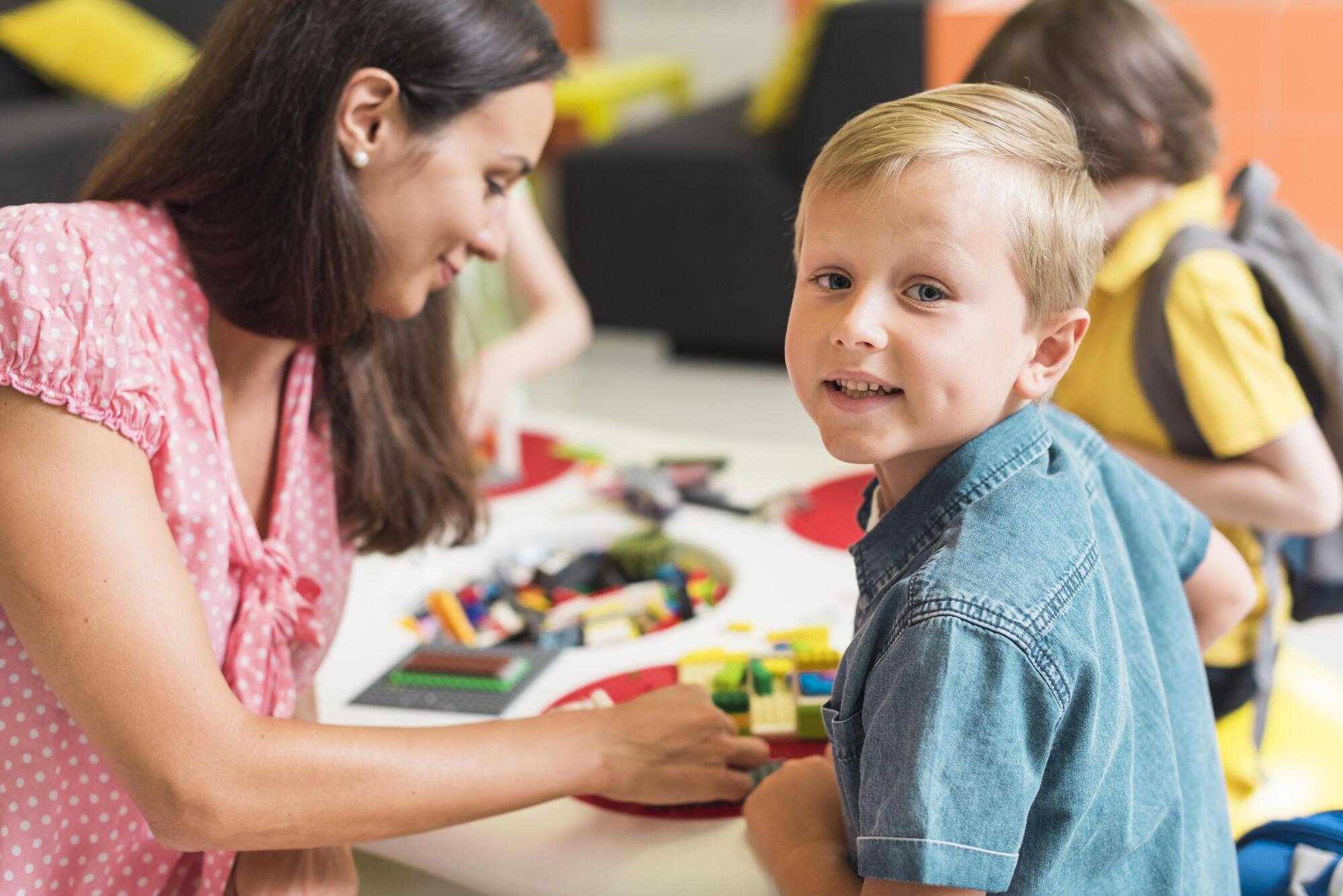teacher-playing-with-kindergarte