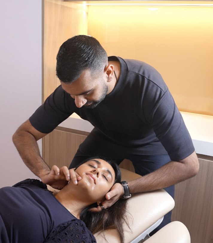 chiropractic_care_kinesis_clinic_dubai-1-01.jpg