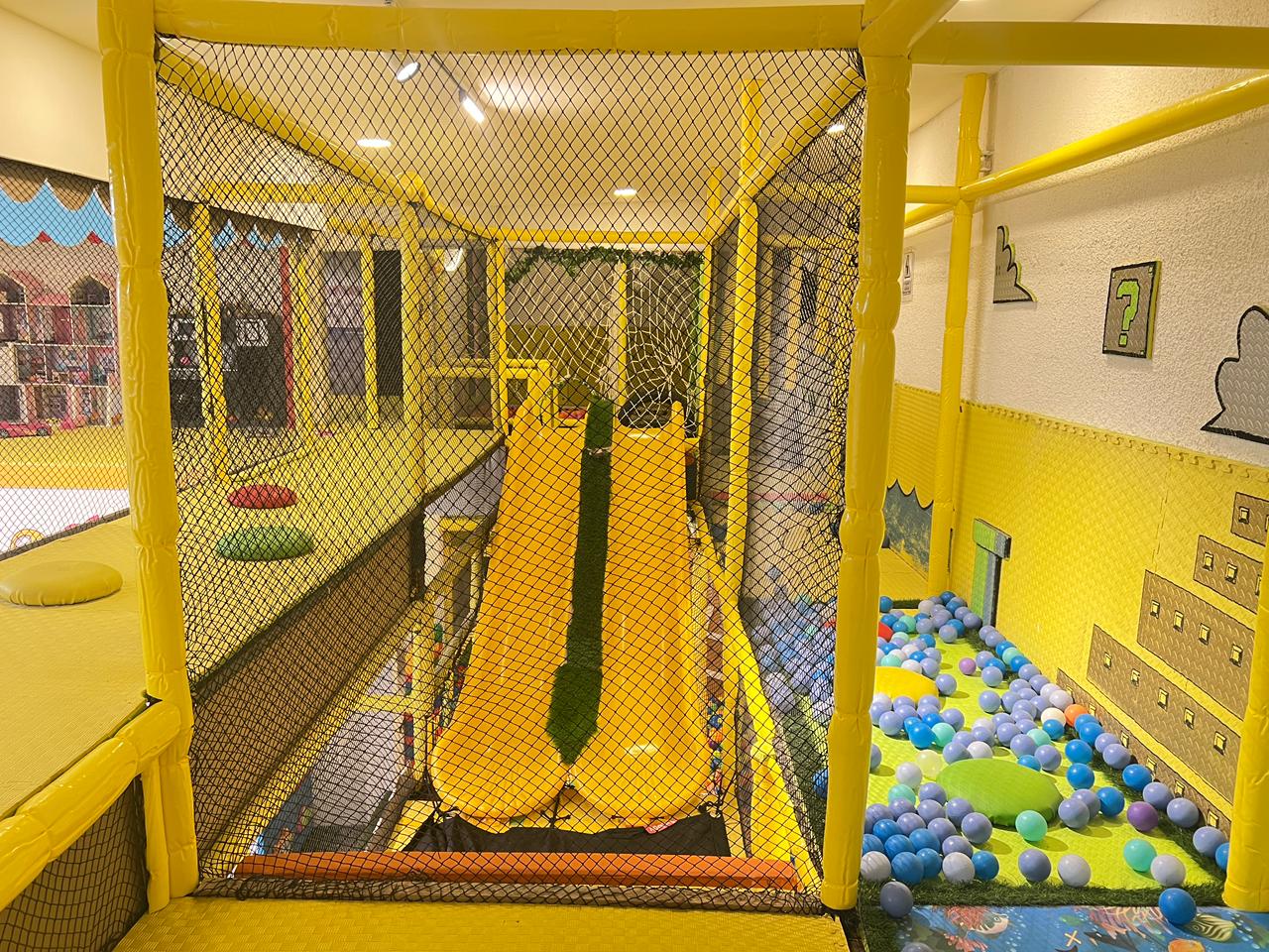 toddler-soft-play-slide-ball-pit-indoor-playground-dubai-gogovillage